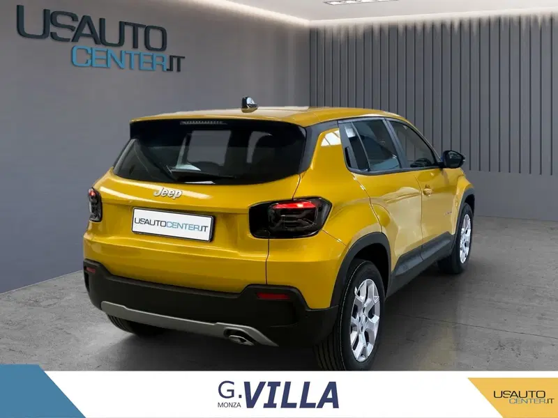 Jeep Avenger nuova a Monza e Brianza (4)