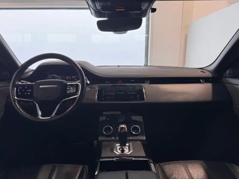 Land Rover Range Rover Evoque usata a Venezia (11)