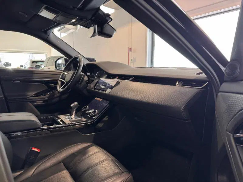 Land Rover Range Rover Evoque usata a Venezia (9)