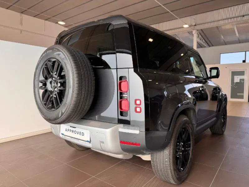 Land Rover Defender usata a Venezia (12)
