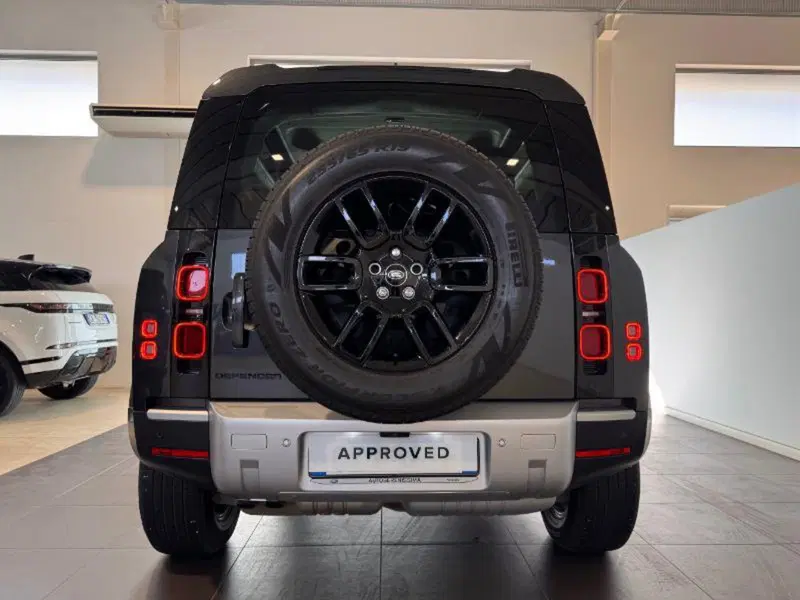 Land Rover Defender usata a Venezia (4)