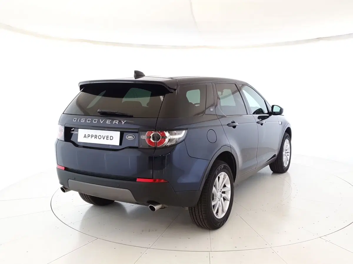 Land Rover Discovery Sport usata a Monza e Brianza (2)