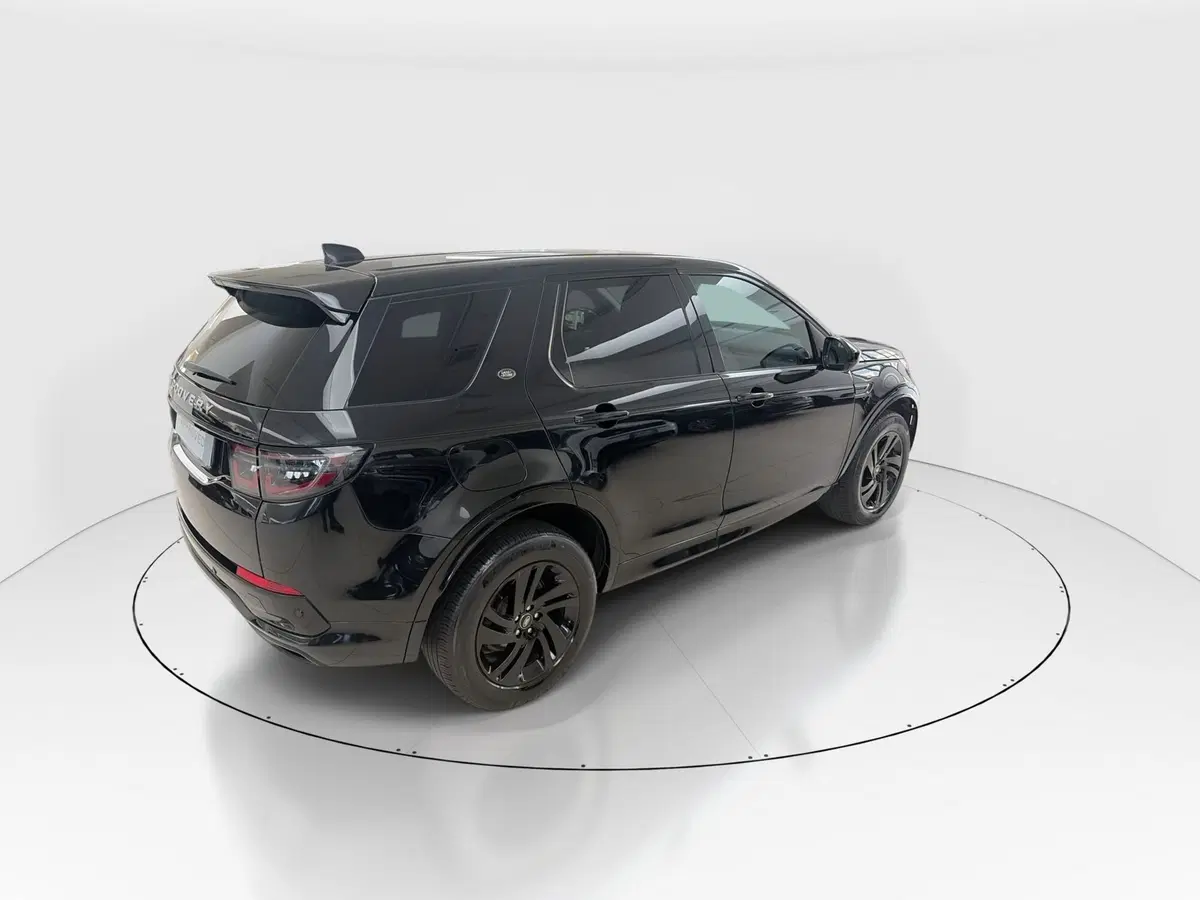 Land Rover Discovery Sport usata a Modena (7)