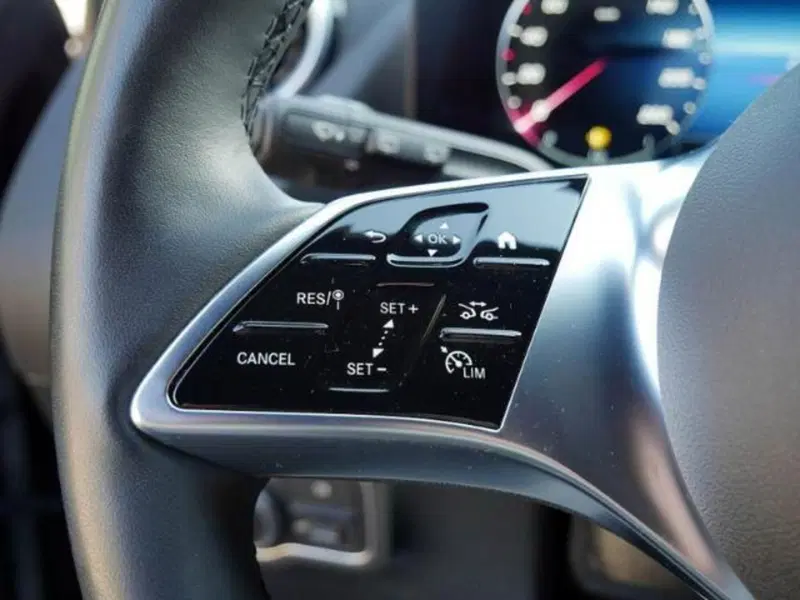 Mercedes-Benz GLA SUV usata a Milano (14)