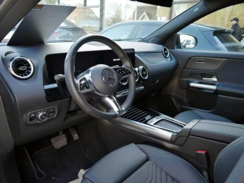 Mercedes-Benz GLA SUV usata a Milano (5)