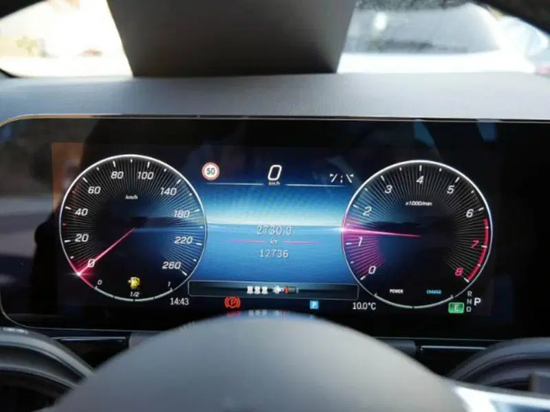 Mercedes-Benz GLA SUV usata a Milano (8)