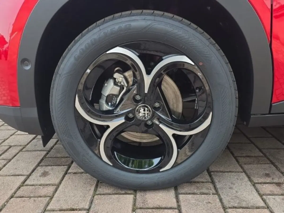Alfa Romeo Junior nuova a Monza e Brianza (13)