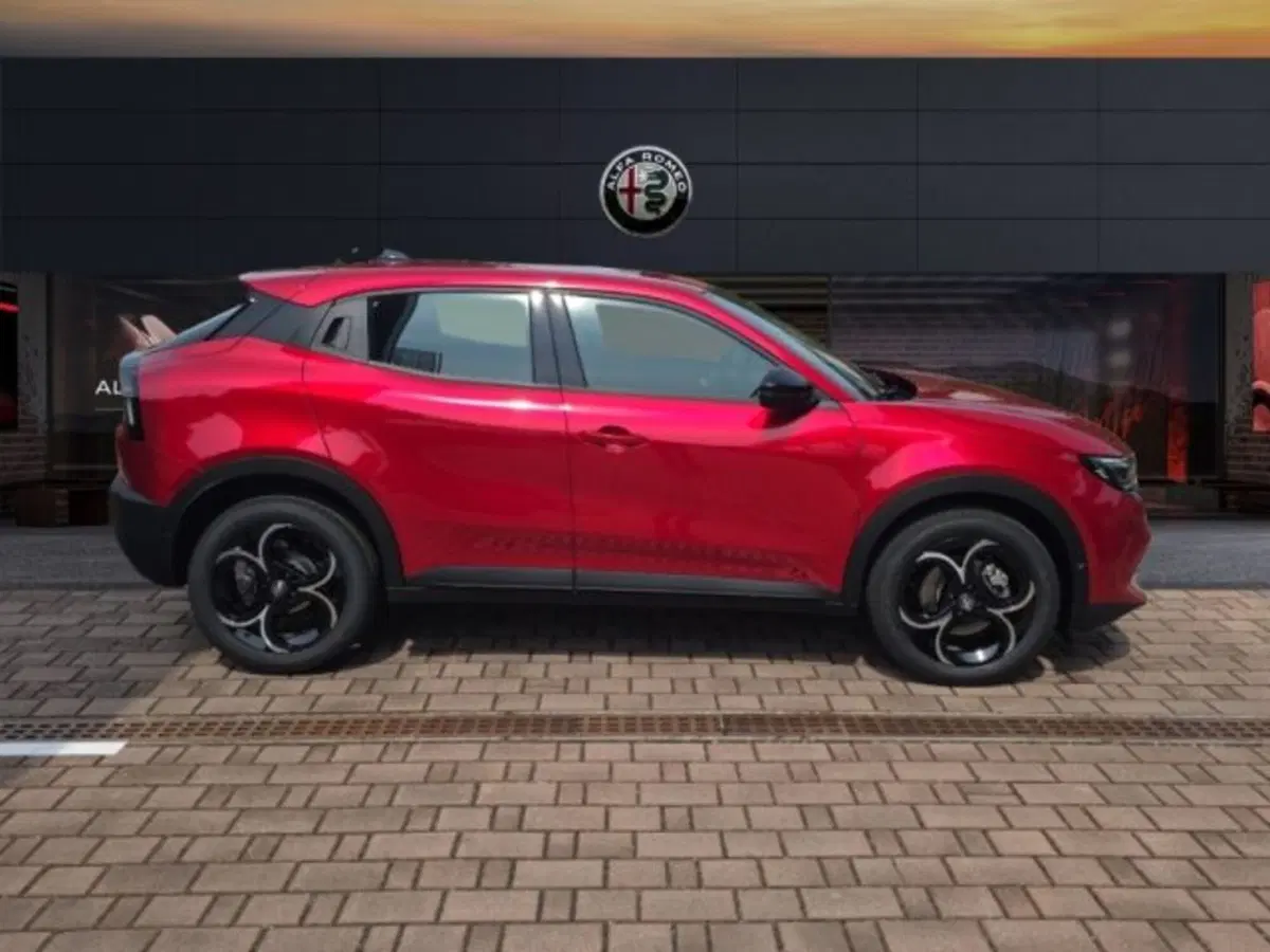 Alfa Romeo Junior nuova a Monza e Brianza (4)