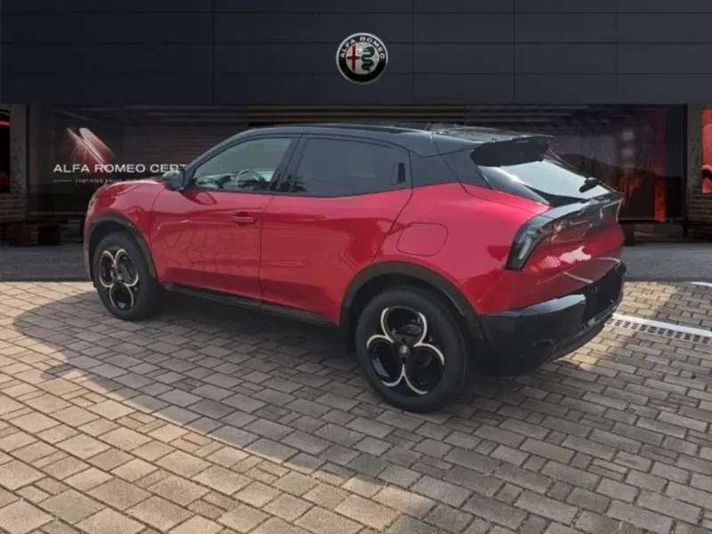 Alfa Romeo Junior nuova a Monza e Brianza (7)
