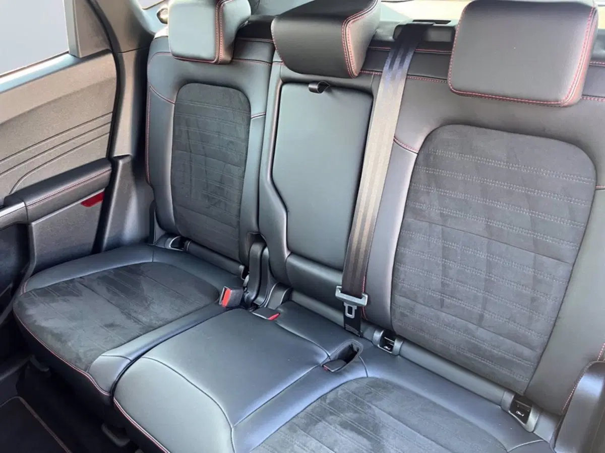 Ford Kuga usata a Milano (10)