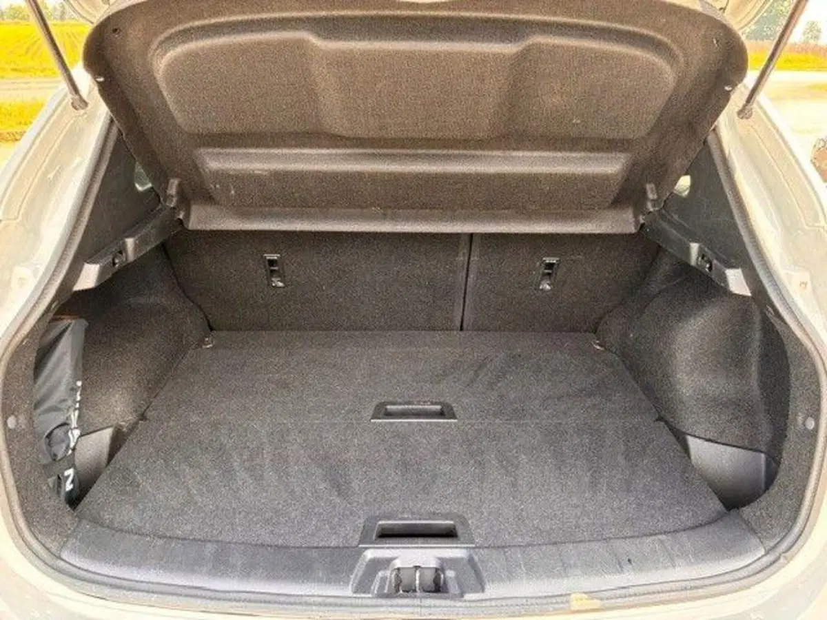 Nissan Qashqai usata a Milano (10)