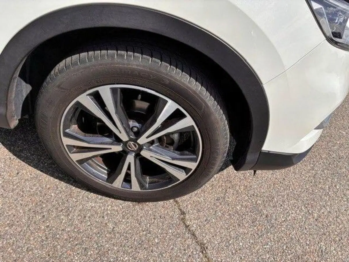 Nissan Qashqai usata a Milano (12)