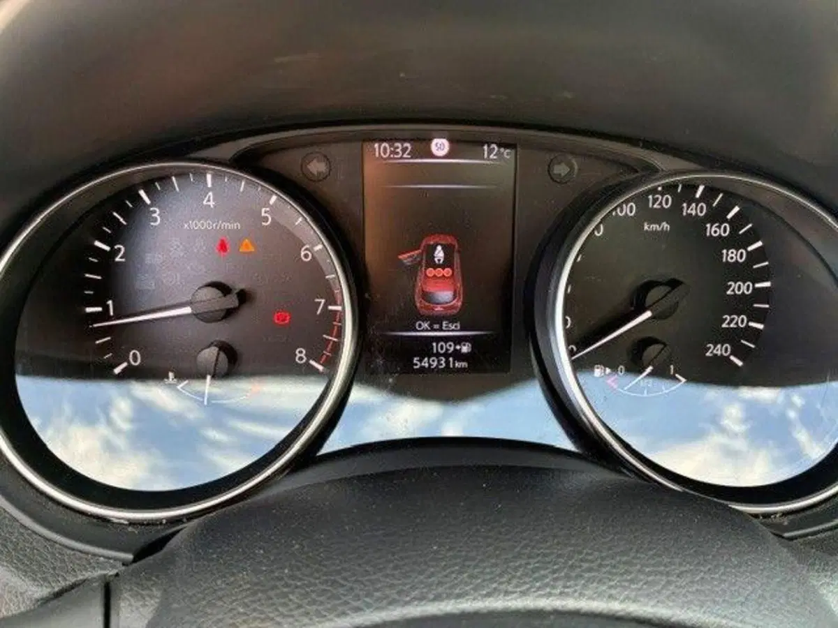 Nissan Qashqai usata a Milano (13)