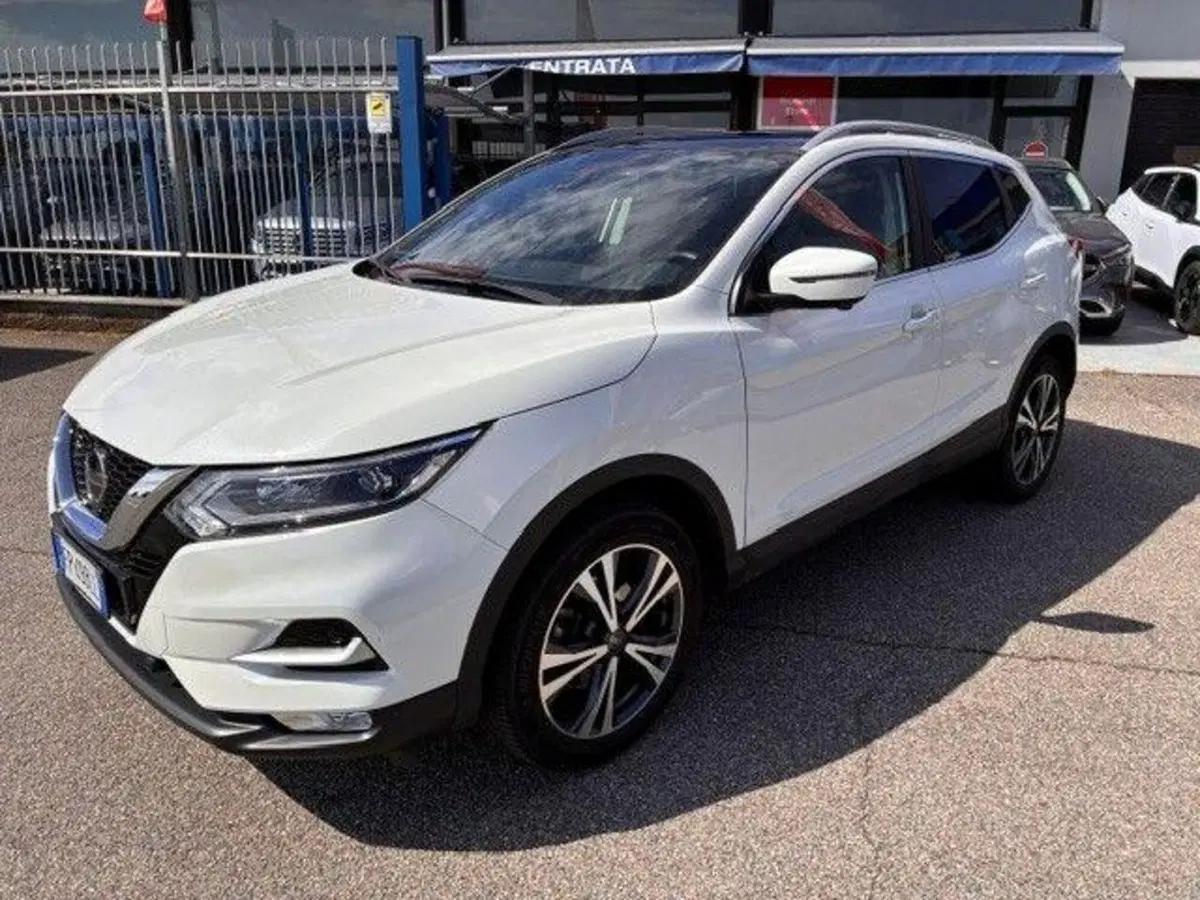 Nissan Qashqai usata a Milano (2)