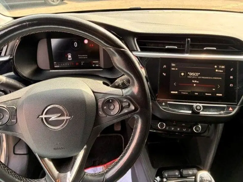 Opel Corsa usata a Milano (12)