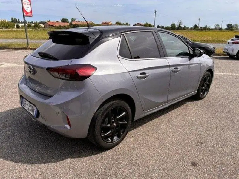 Opel Corsa usata a Milano (5)