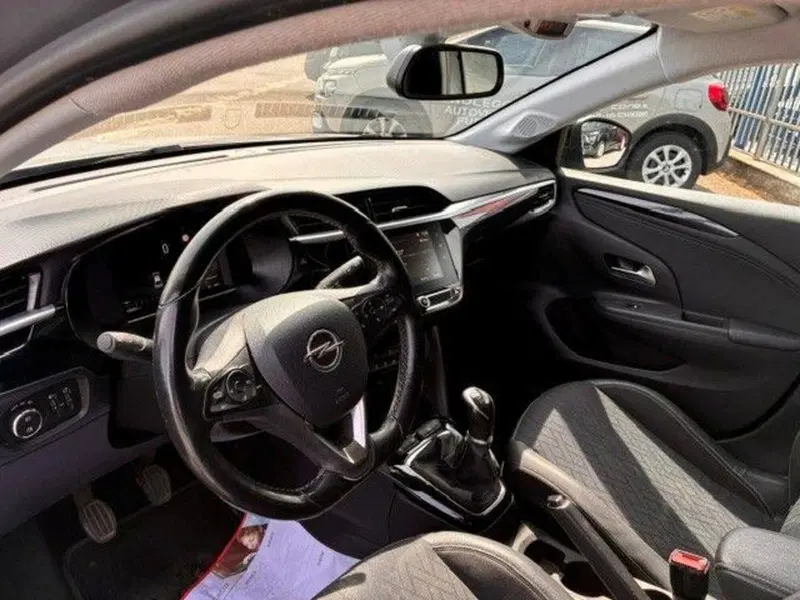 Opel Corsa usata a Milano (7)