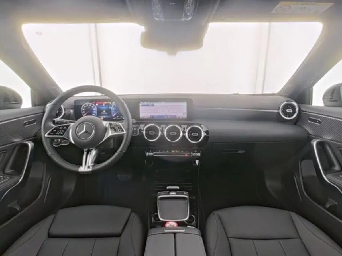 Mercedes-Benz Classe A usata a Milano (5)