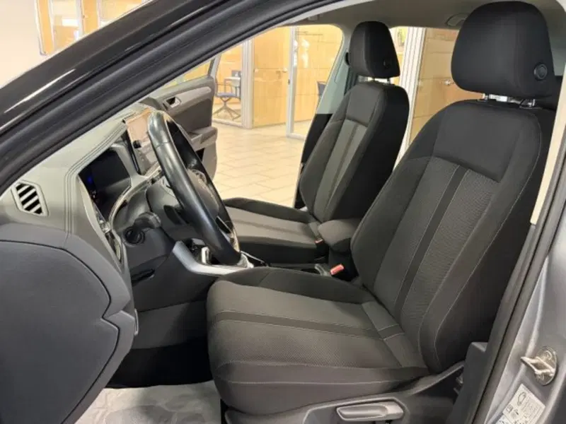 Volkswagen T-Roc usata a Cuneo (13)