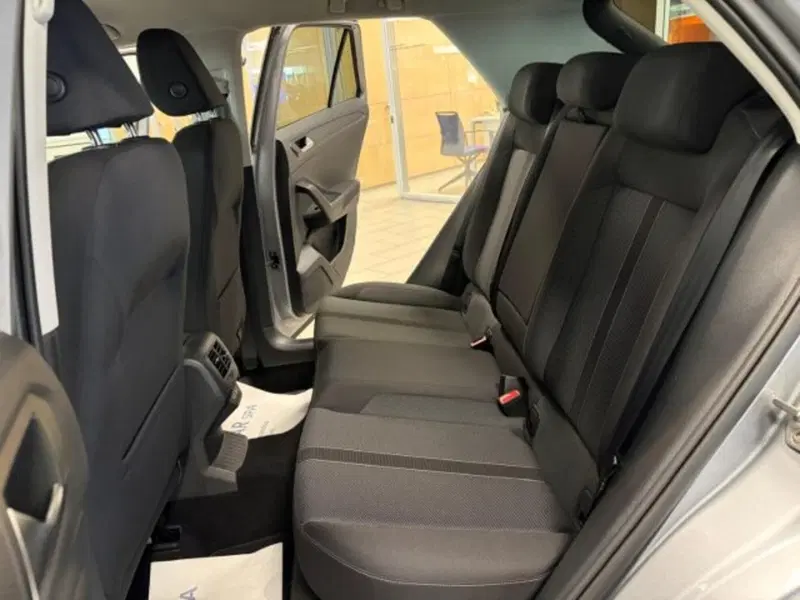 Volkswagen T-Roc usata a Cuneo (14)