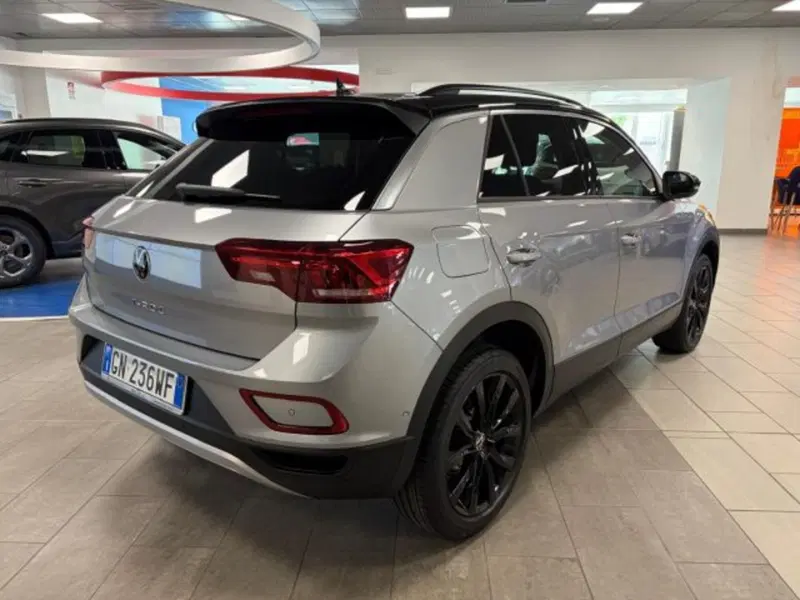 Volkswagen T-Roc usata a Cuneo (7)