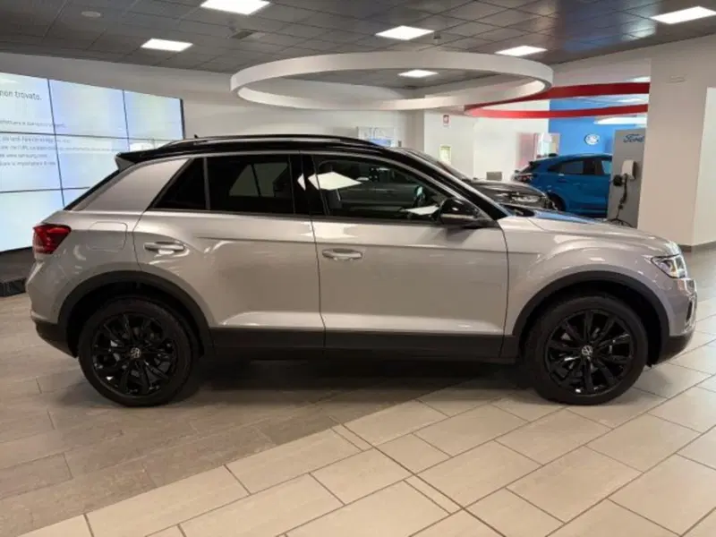 Volkswagen T-Roc usata a Cuneo (8)