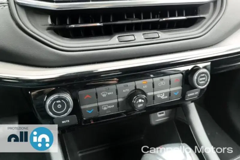 Jeep Compass usata a Venezia (13)