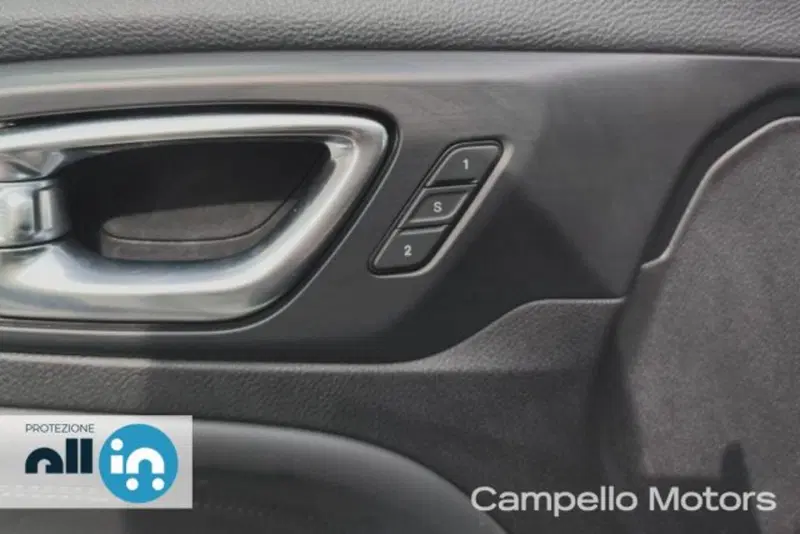 Jeep Compass usata a Venezia (18)