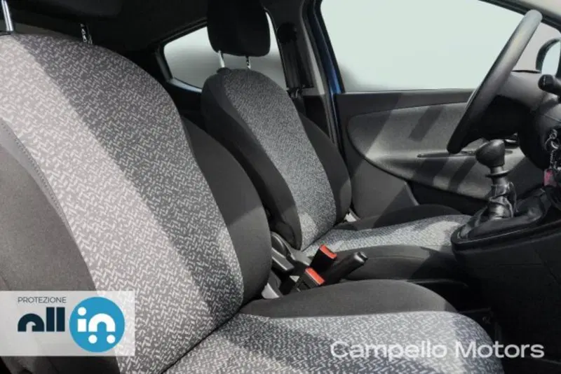 Lancia Ypsilon usata a Venezia (14)