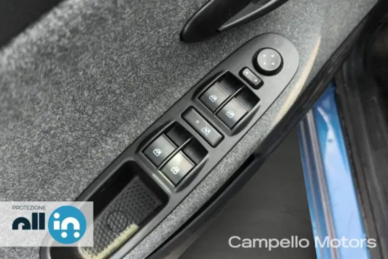 Lancia Ypsilon usata a Venezia (15)