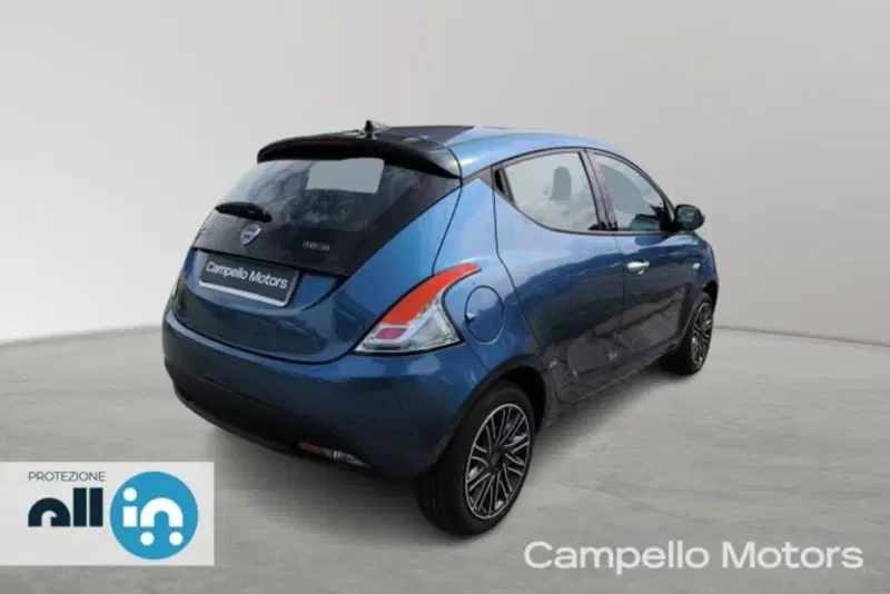 Lancia Ypsilon usata a Venezia (3)