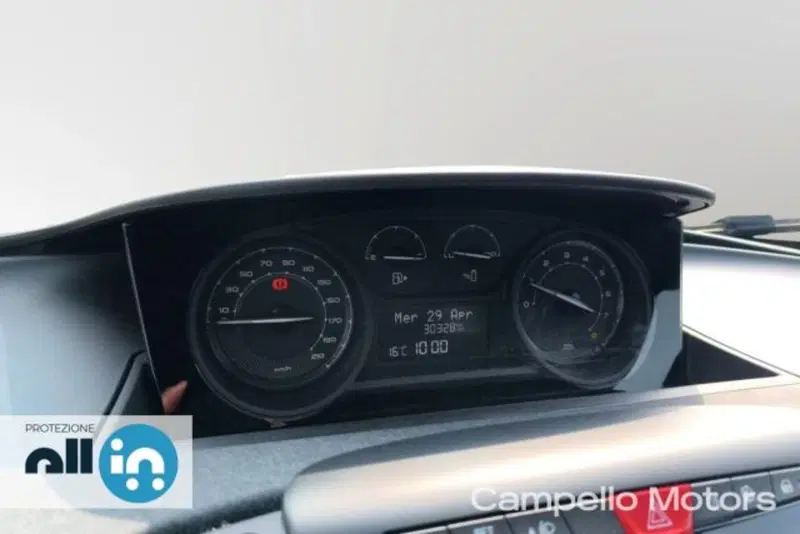 Lancia Ypsilon usata a Venezia (9)