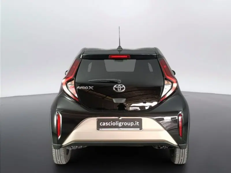Toyota Aygo X usata a Teramo (5)