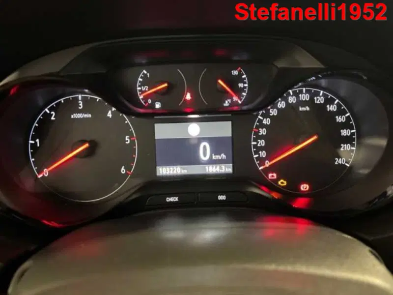 Opel Grandland X usata a Bologna (12)