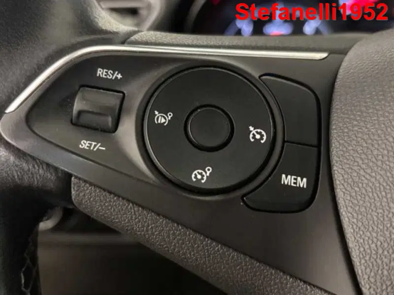 Opel Grandland X usata a Bologna (20)