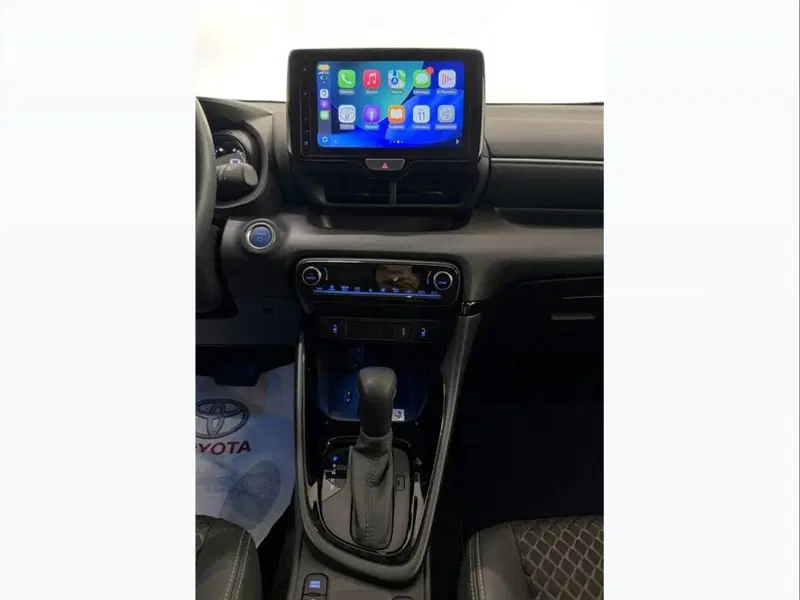 Toyota Yaris Cross usata a Monza e Brianza (14)
