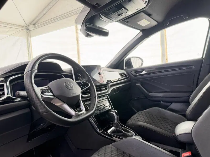 Volkswagen T-Roc usata a Monza e Brianza (10)