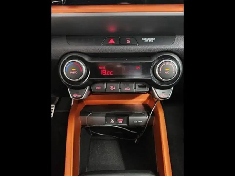 Kia Stonic usata a Siena (15)