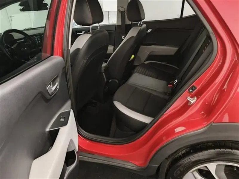 Kia Stonic usata a Siena (17)