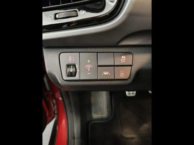 Kia Stonic usata a Siena (7)