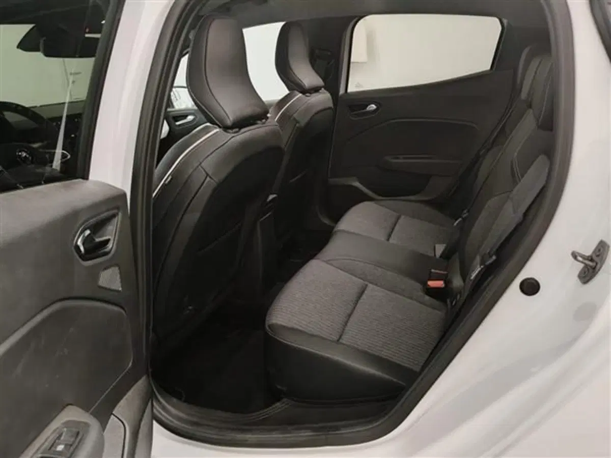 Renault Clio usata a Siena (17)
