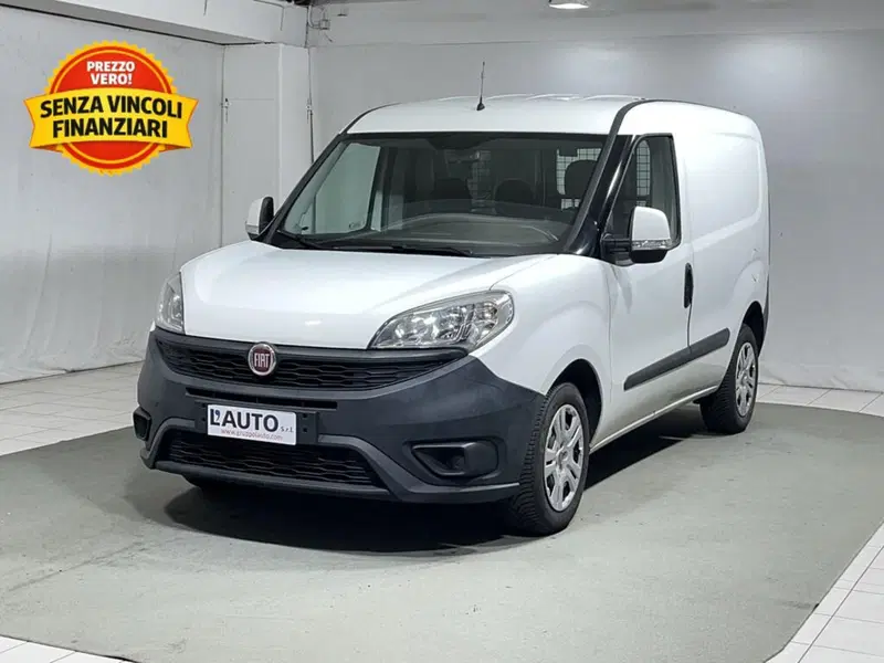 Fiat Doblò Furgone usata a Sondrio