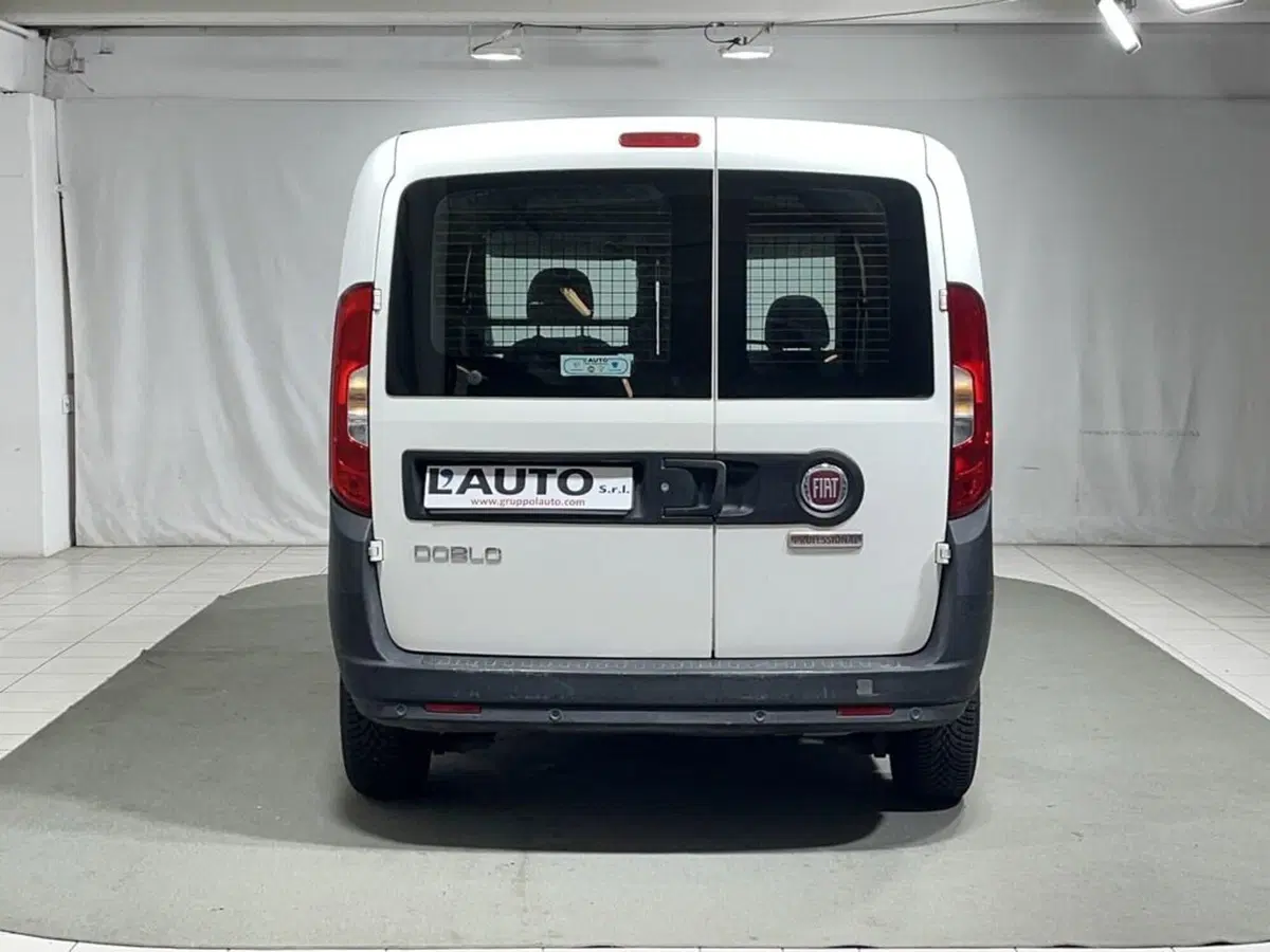 Fiat Doblò Furgone usata a Sondrio (4)