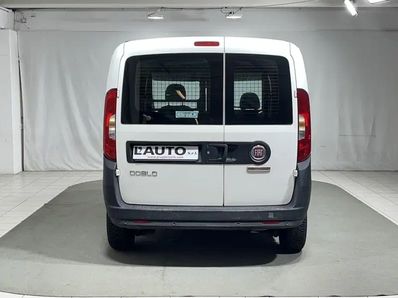 Fiat Doblò Furgone usata a Sondrio (4)