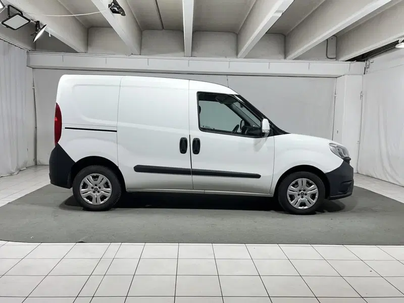 Fiat Doblò Furgone usata a Sondrio (5)