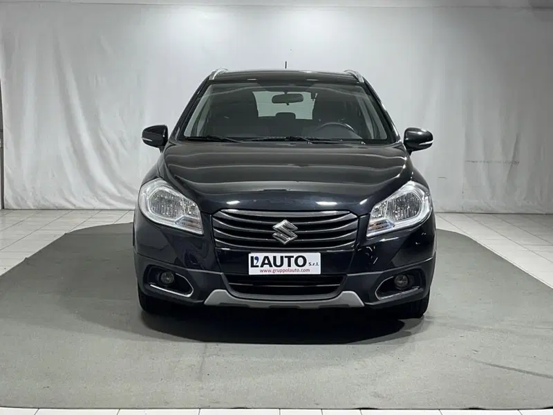 Suzuki S-Cross usata a Sondrio (8)