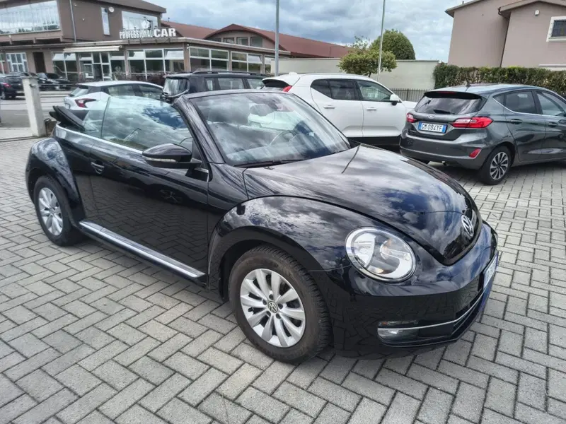 Volkswagen Maggiolino Cabrio usata a Firenze (18)