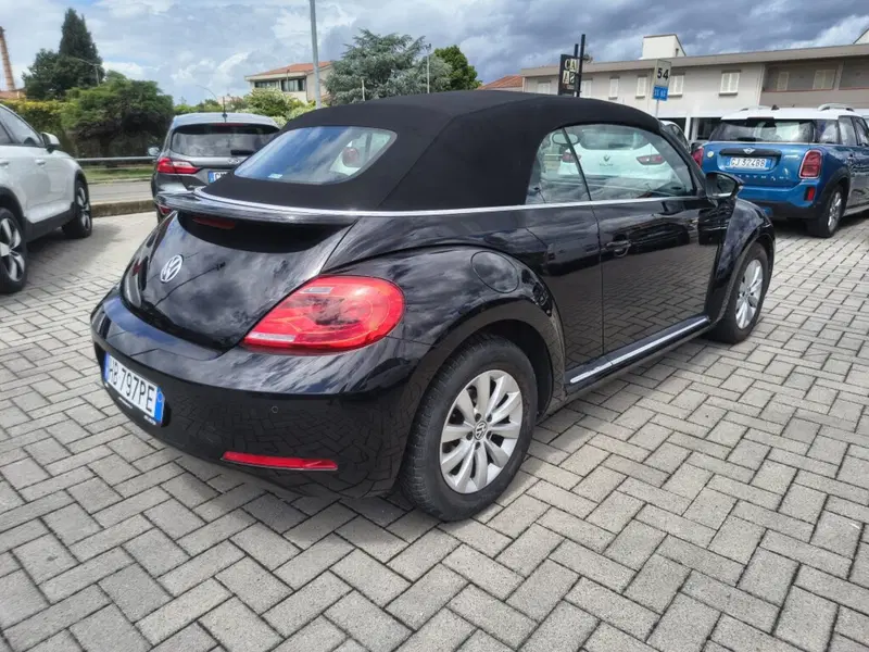 Volkswagen Maggiolino Cabrio usata a Firenze (4)