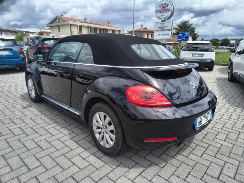 Volkswagen Maggiolino Cabrio usata a Firenze (5)