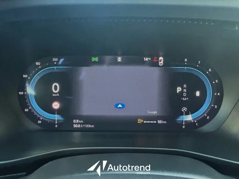 Volvo XC40 usata a Bari (14)